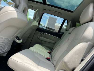 2020 Volvo XC90 T5 Momentum