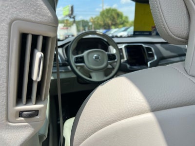 2020 Volvo XC90 T5 Momentum