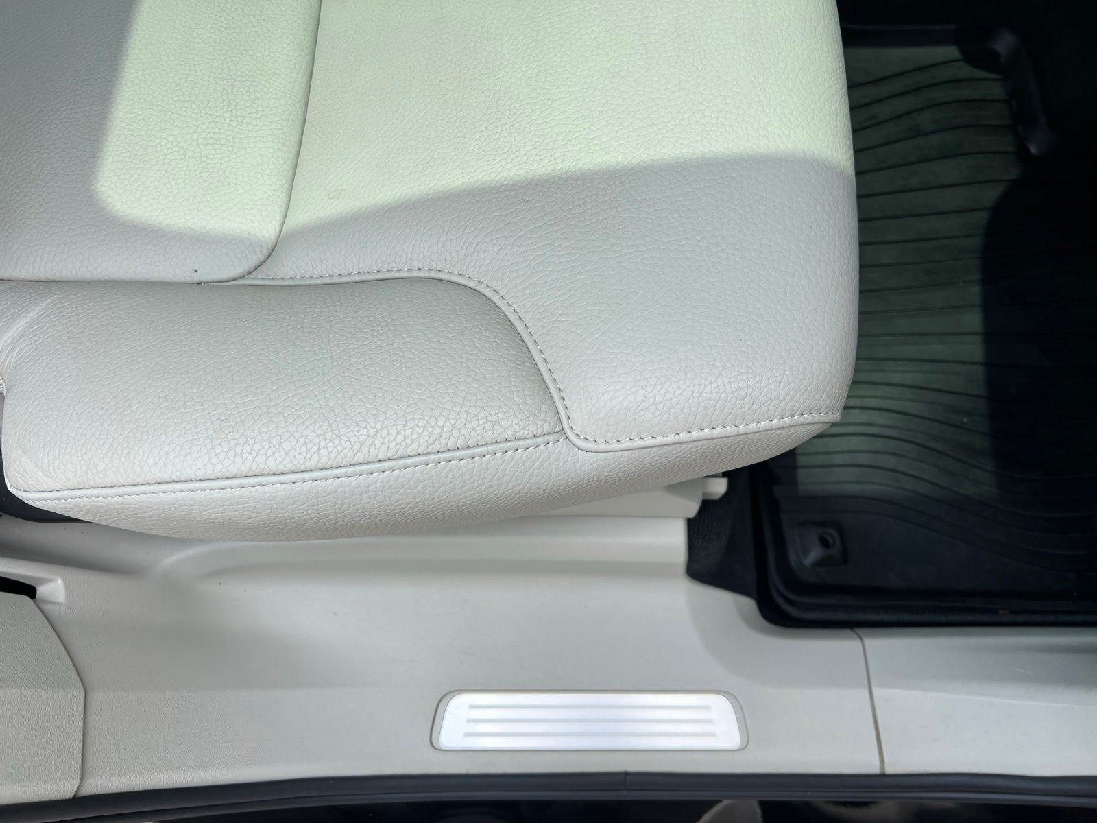 2020 Volvo XC90 T5 Momentum