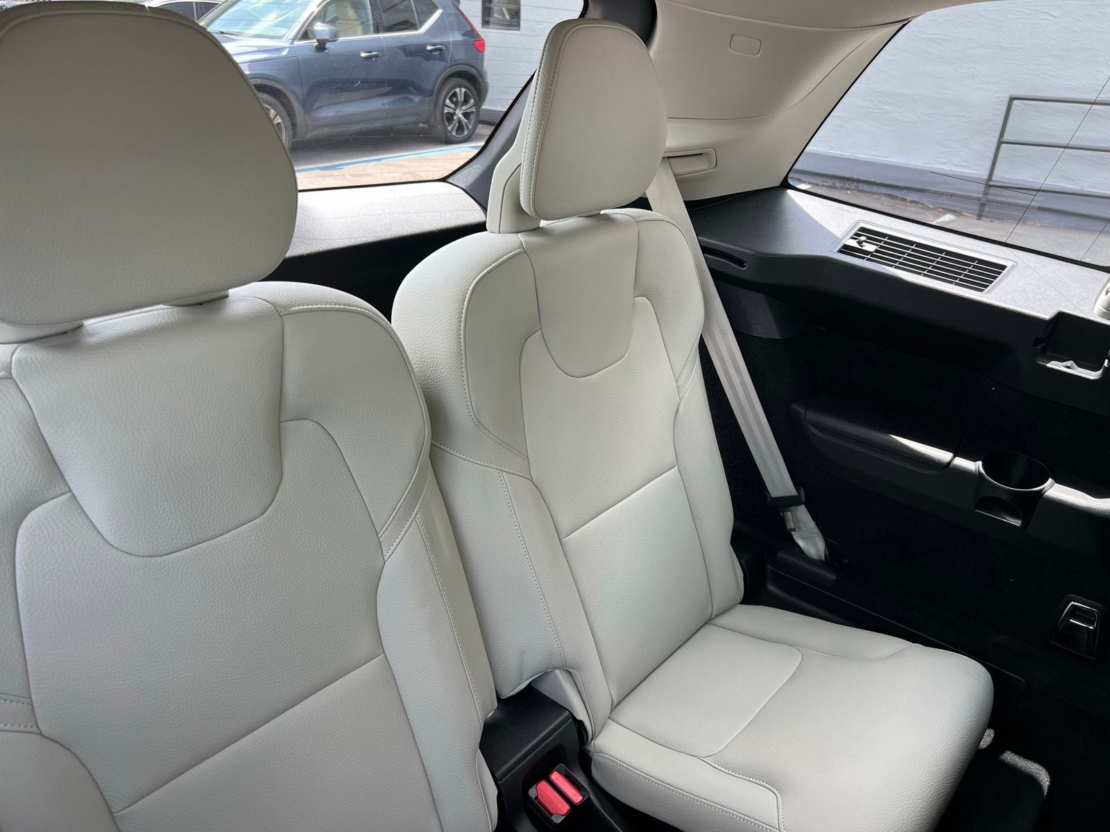 2020 Volvo XC90 T5 Momentum