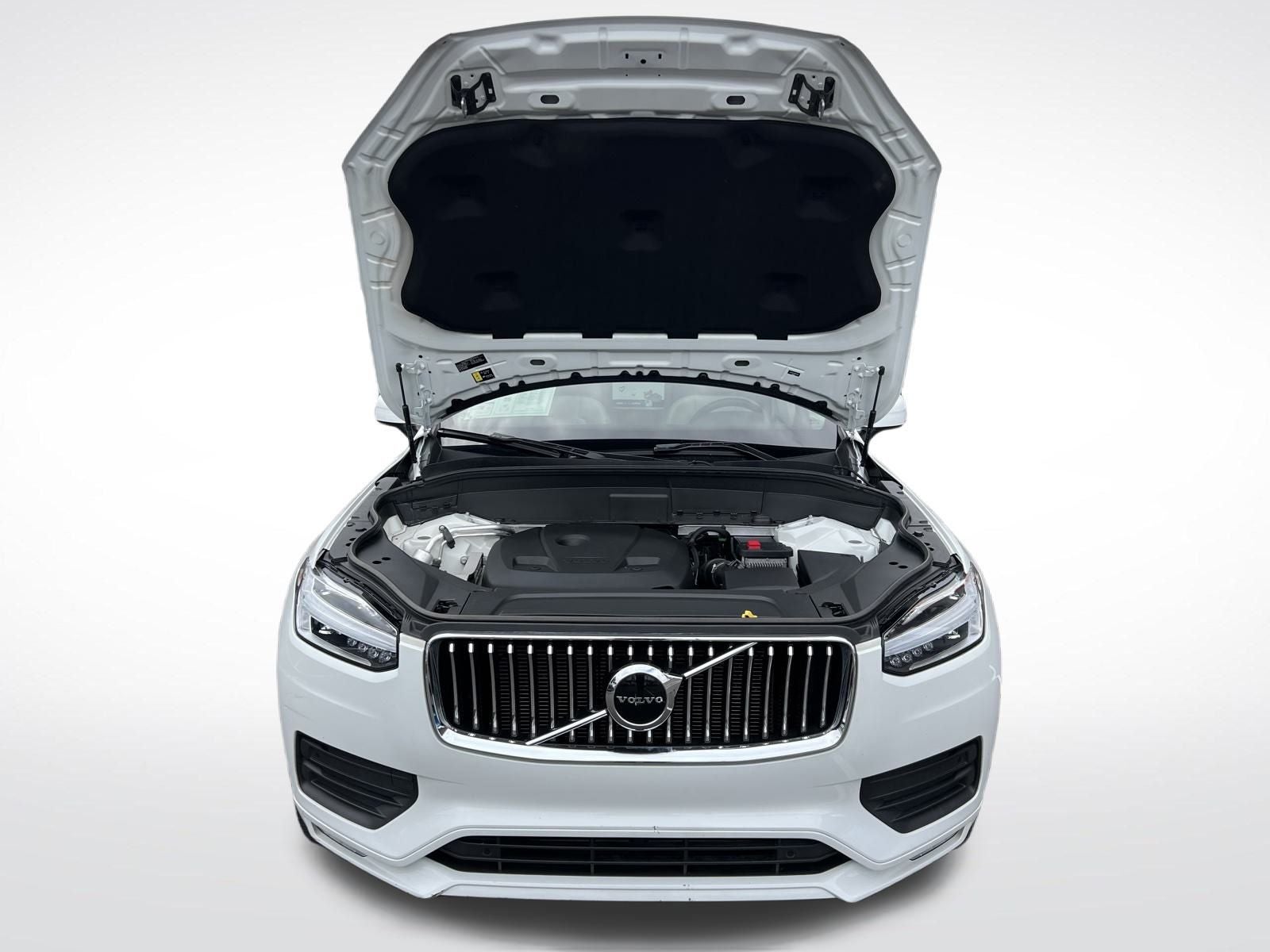 2022 Volvo XC90 T5 Momentum