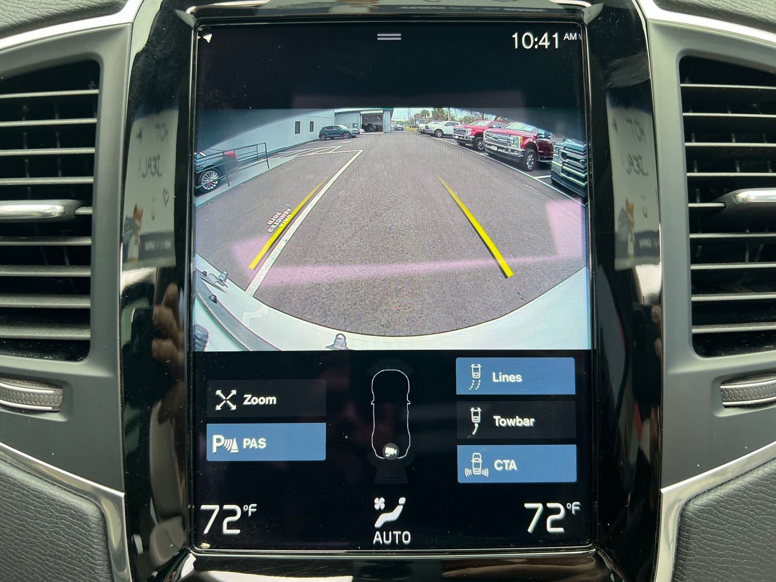 2022 Volvo XC90 T5 Momentum