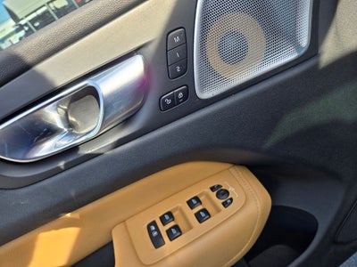 2020 Volvo XC60 T5 Inscription