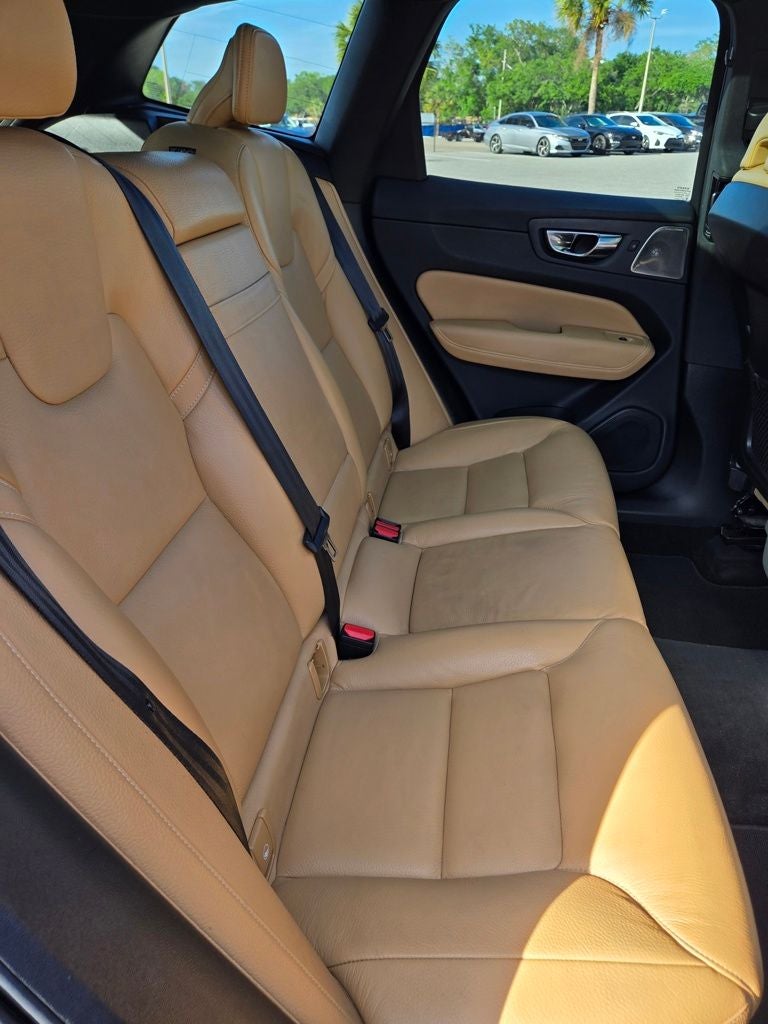 2020 Volvo XC60 T5 Inscription