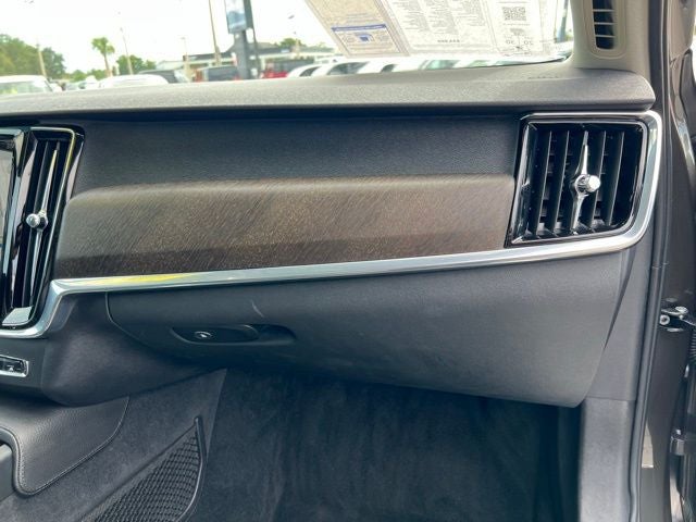 2020 Volvo V90 Cross Country T6 AWD