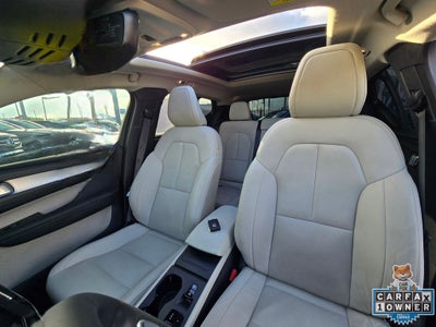 2019 Volvo XC40 Momentum