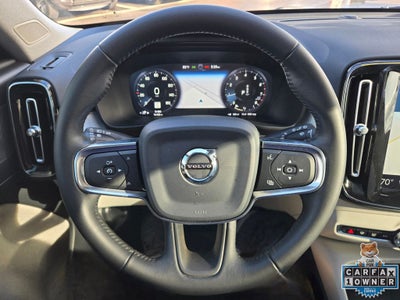 2019 Volvo XC40 Momentum