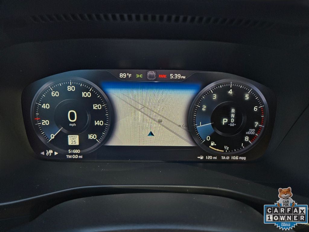 2019 Volvo XC40 Momentum