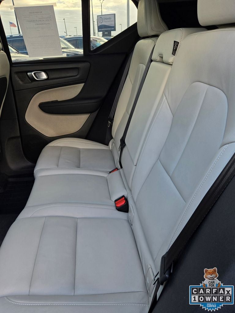 2019 Volvo XC40 Momentum