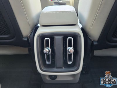 2019 Volvo XC40 Momentum