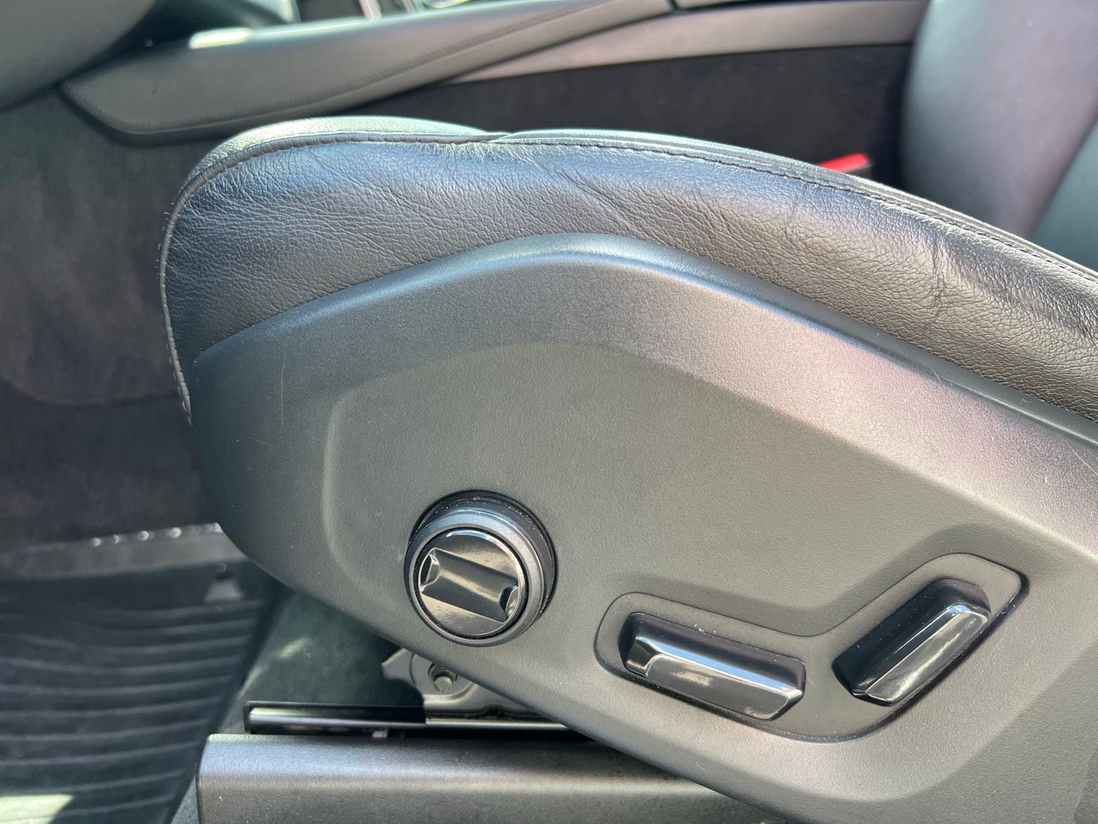 2023 Volvo XC90 B5 Core