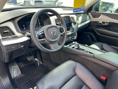 2023 Volvo XC90 B5 Core