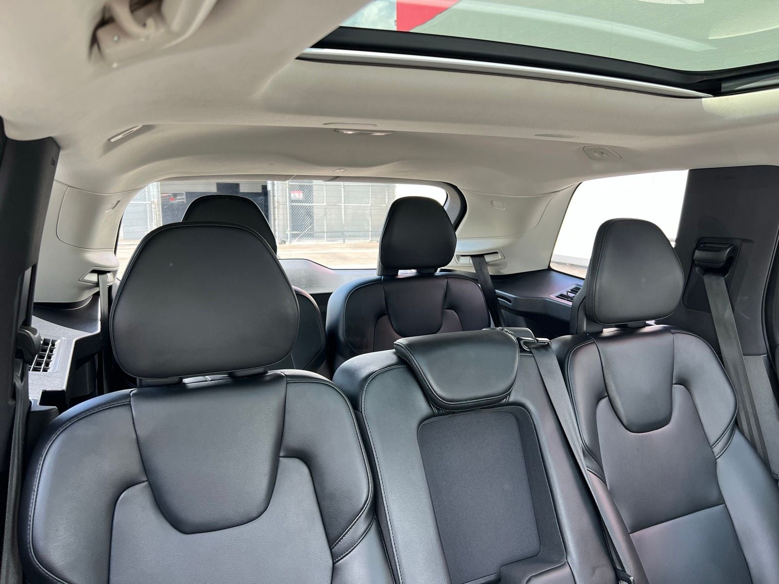 2023 Volvo XC90 B5 Core