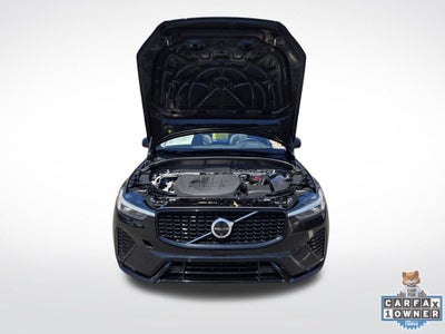 2024 Volvo XC60 B5 Plus Dark Theme