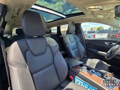 2024 Volvo XC60 B5 Plus Dark Theme