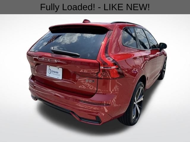 2024 Volvo XC60 B5 Ultimate Dark Theme