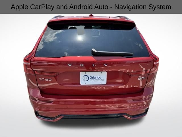 2024 Volvo XC60 B5 Ultimate Dark Theme