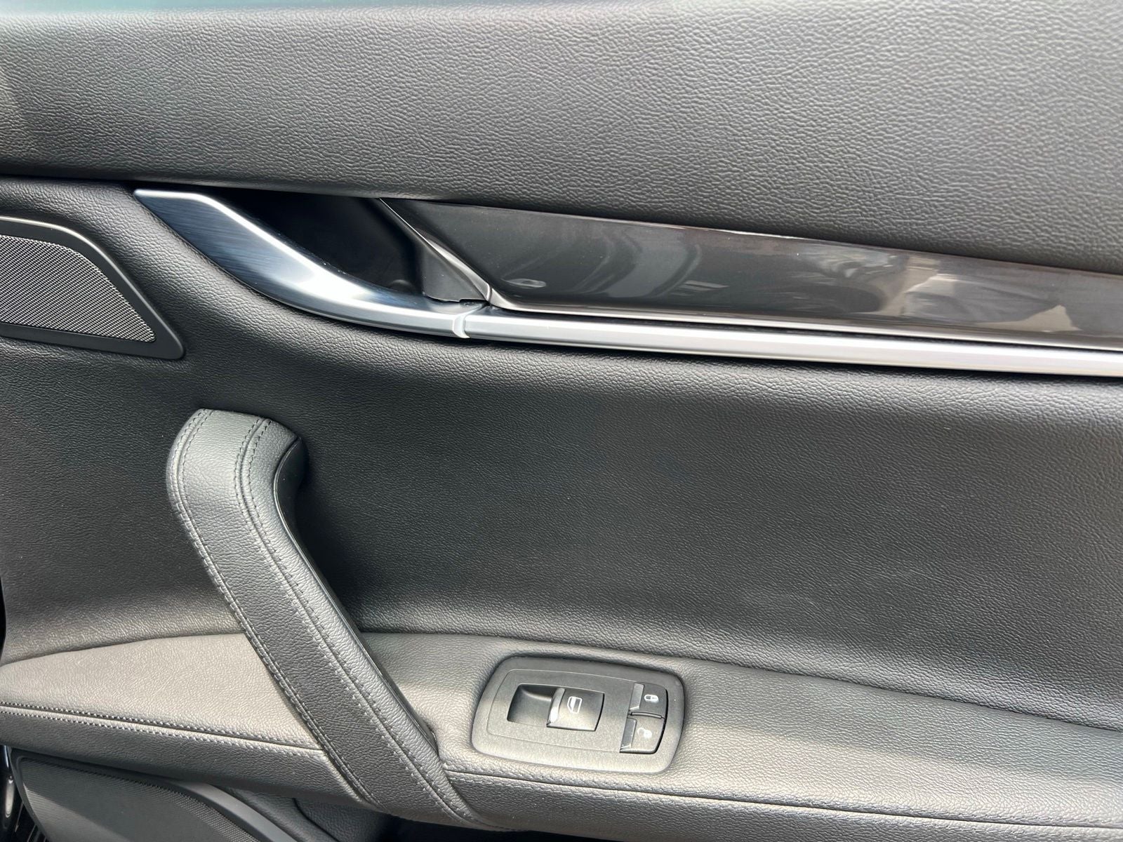 2019 Maserati Ghibli Base
