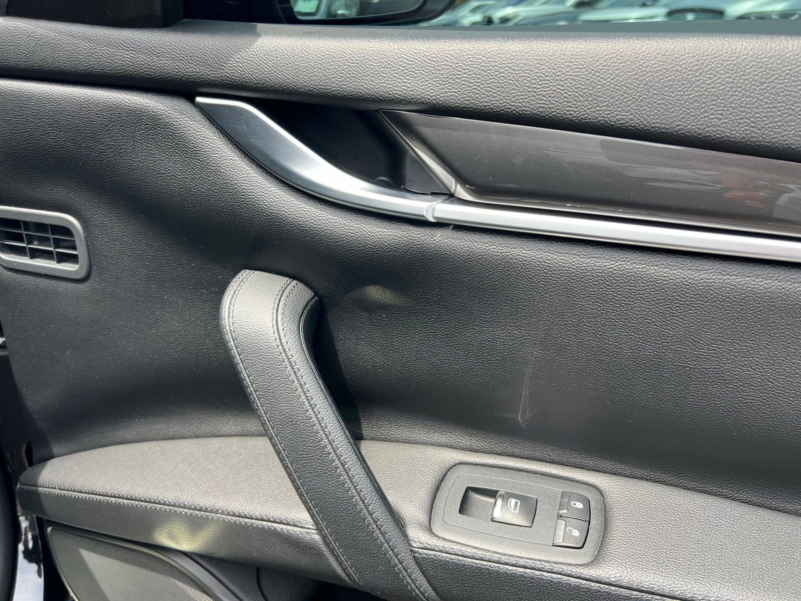 2019 Maserati Ghibli Base