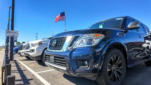 Pre-owned inventory detail at Orlando Preowned, 3701 W Colonial Dr